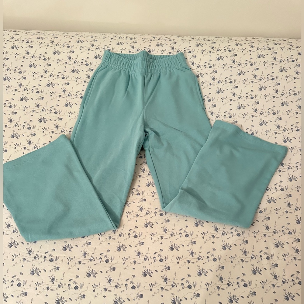 Target High waisted sweatpants never worn